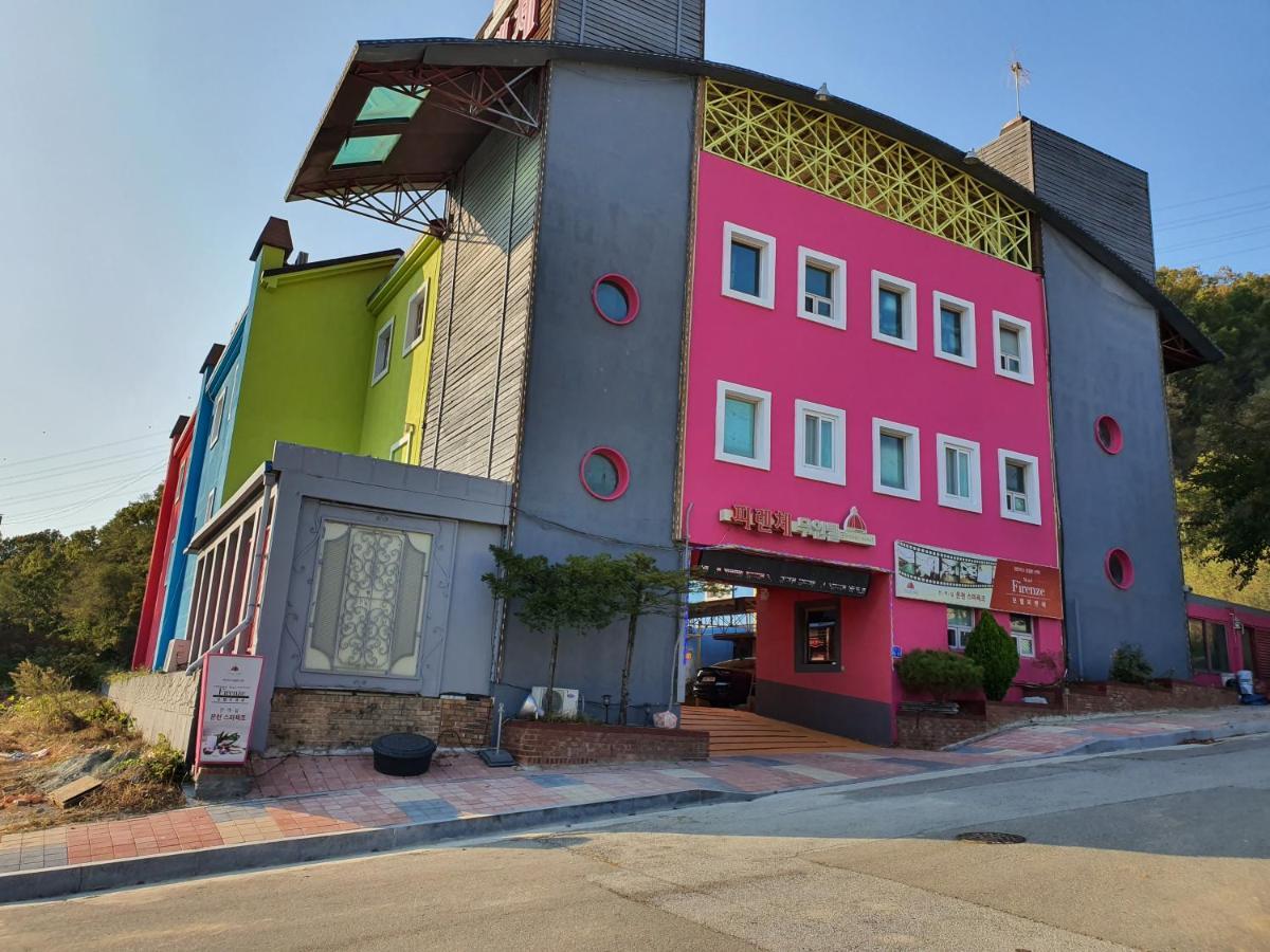 Firenze Motel Asan Bagian luar foto